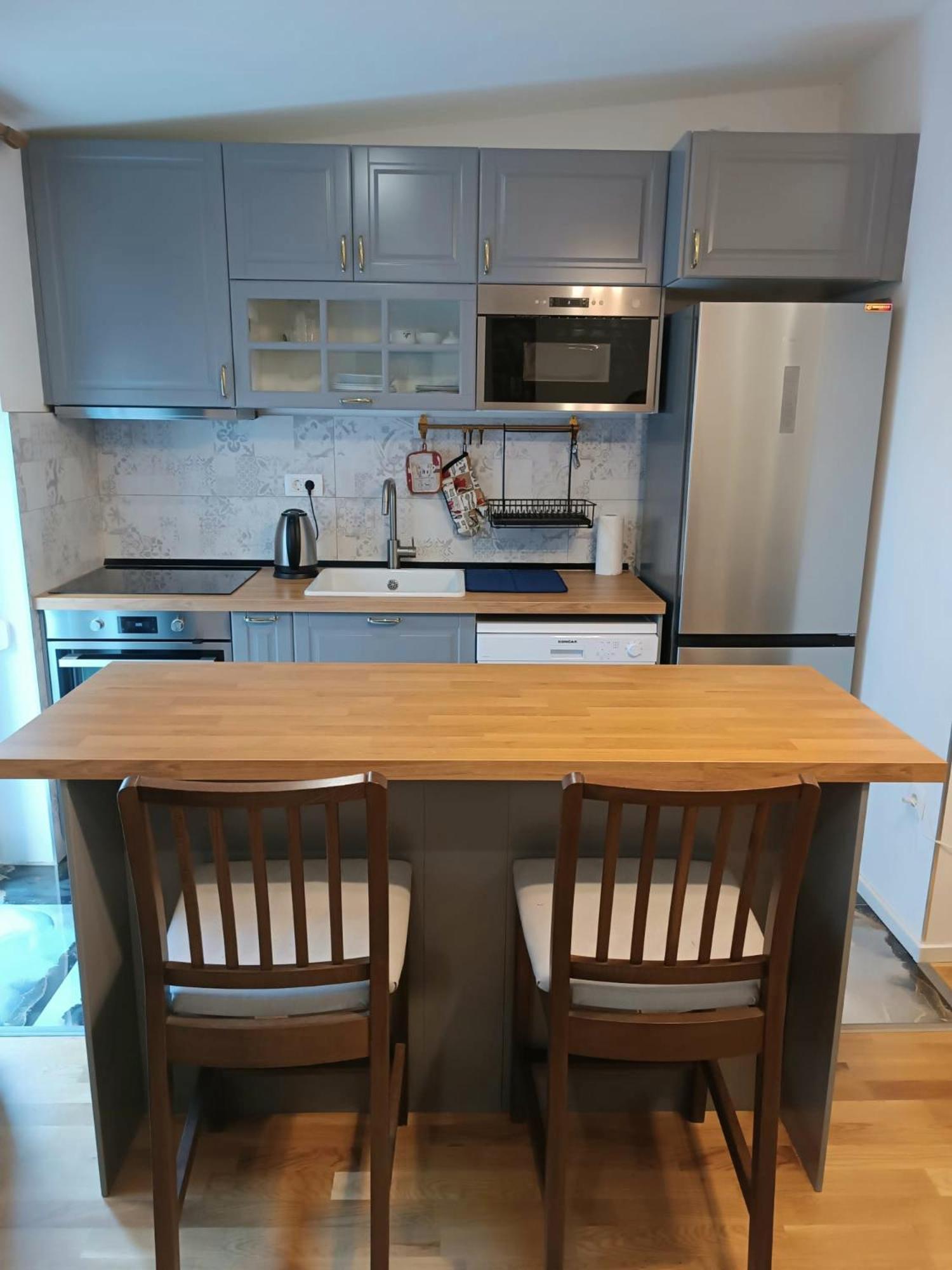 Apartment Comfort Center